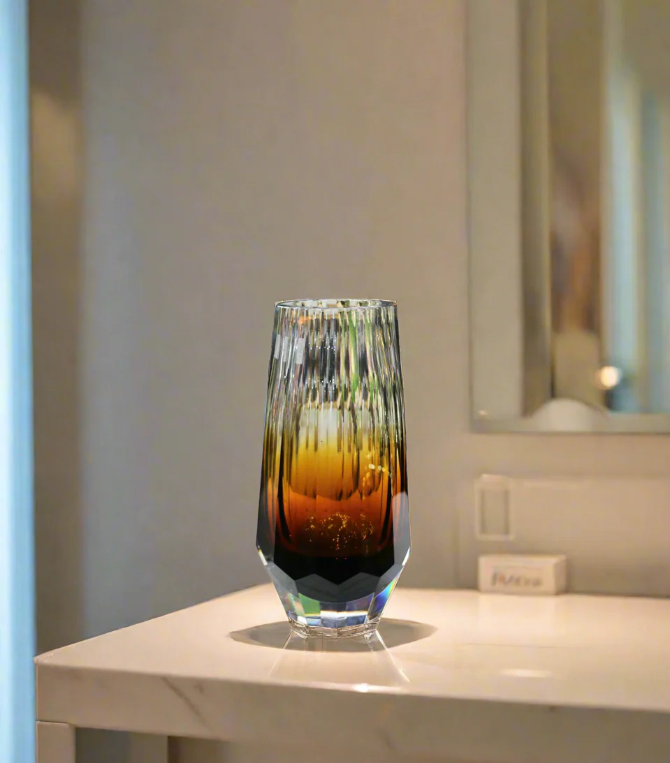 glass vase small china hh611