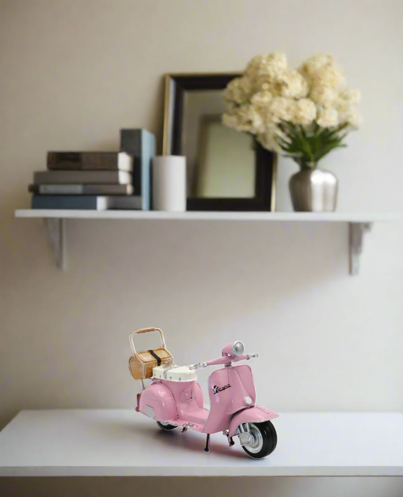 metal vintage vespa 5"x9"x2.75 china d397